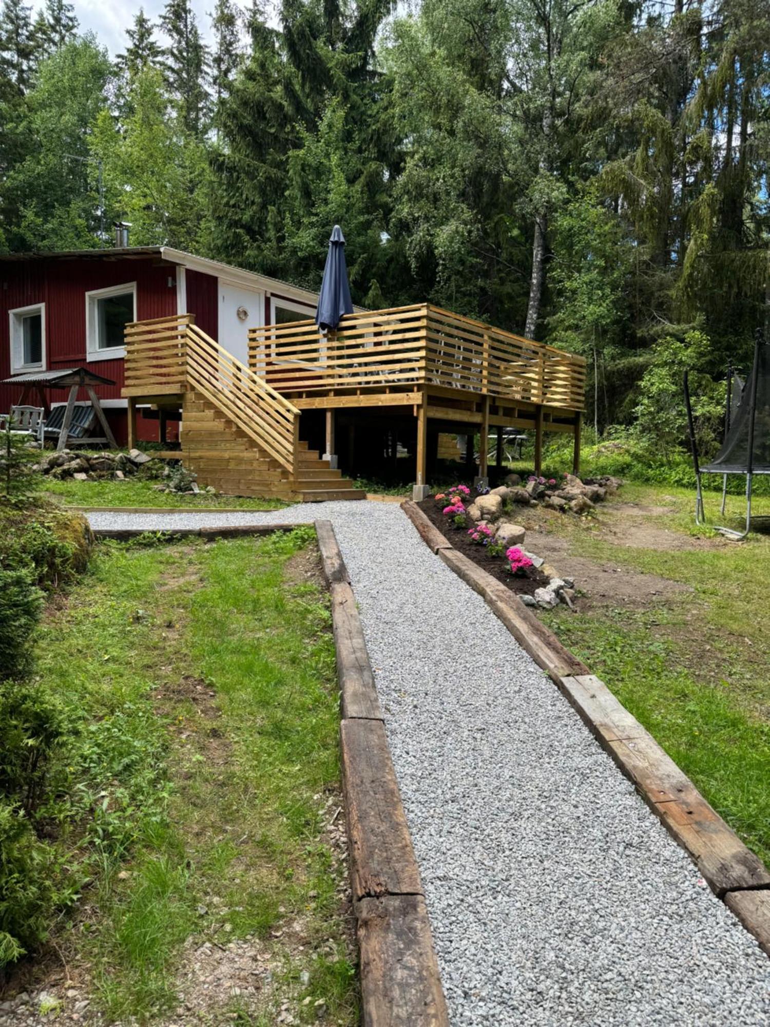 Mysig Stuga I Naevesta Örebro Kültér fotó